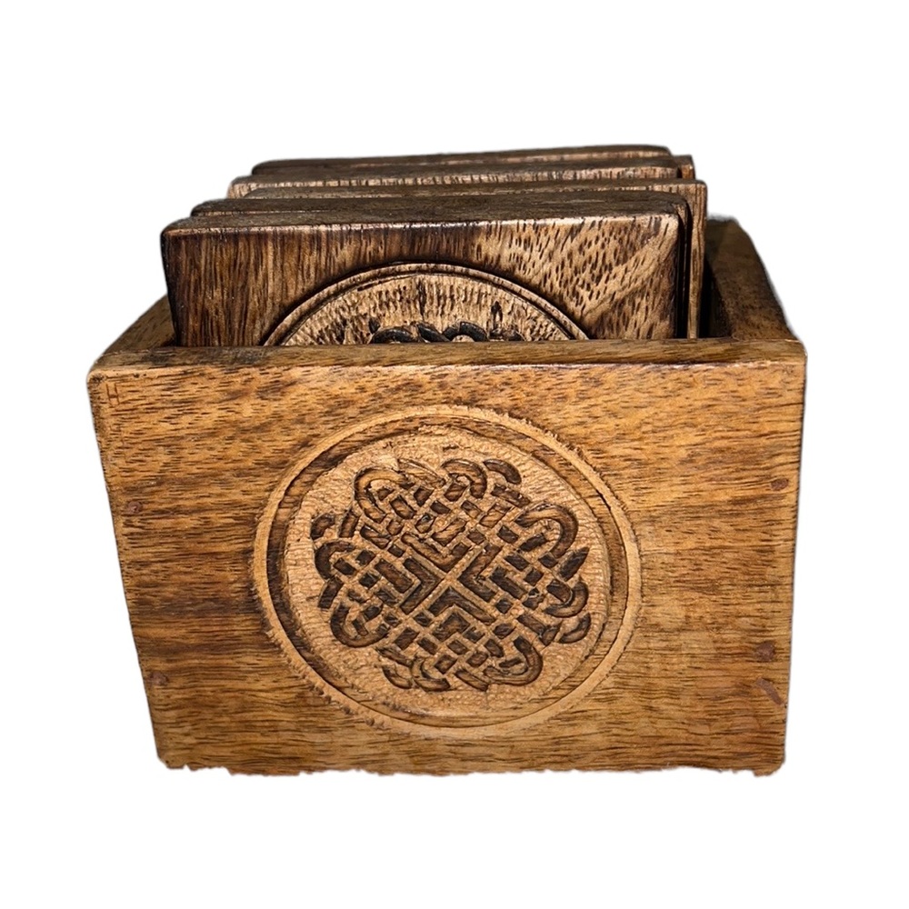 Teak wood hand carved 6 piece coaster set in box